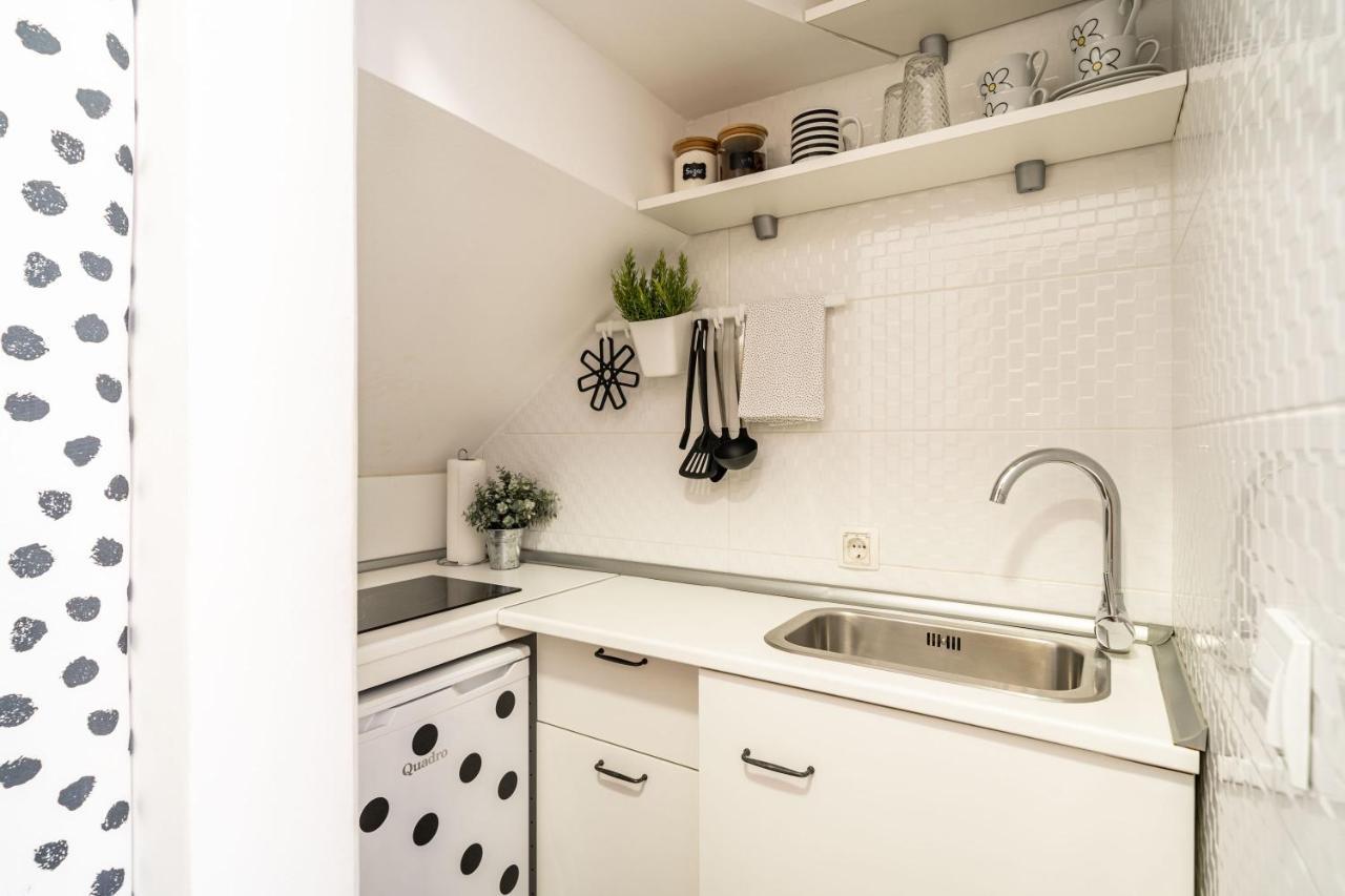 Stay U-Nique Studio Apartment In Orasac Dış mekan fotoğraf